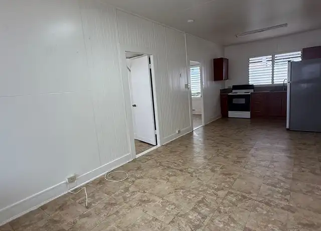 Property at 810 McCully St Unit B, Honolulu, HI, 96826, 2 beds, 1 bath, [object Object]