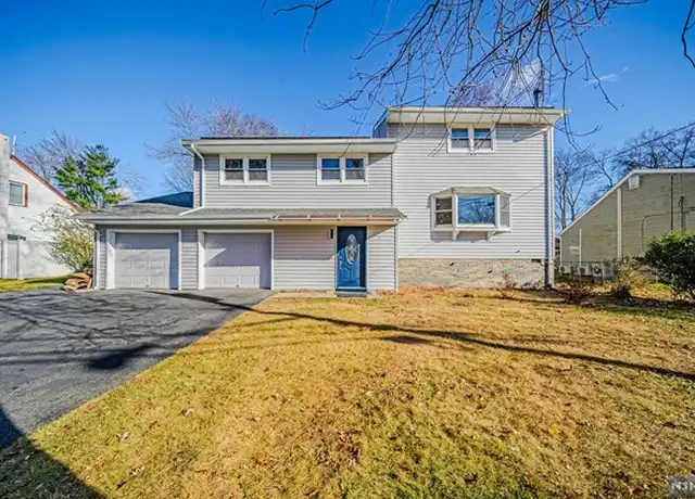 Property at 211 Campora Dr, Northvale, NJ, 07647, 6 beds, 3 baths, [object Object]