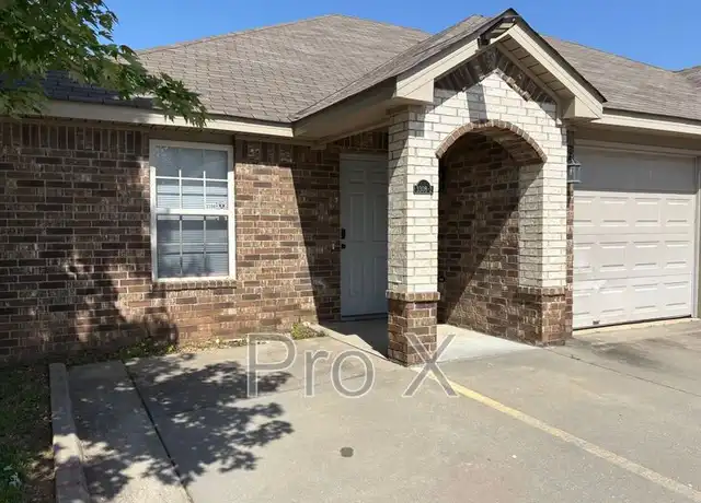 Property at 3308 SW Victoria Pl Apt 2, Bentonville, AR, 72712, 3 beds, 2 baths, [object Object]