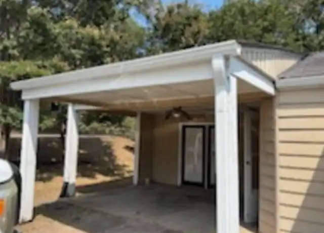 Property at 121 Walnut St, Little Rock, AR, 72205, 3 beds, 2 baths, [object Object]