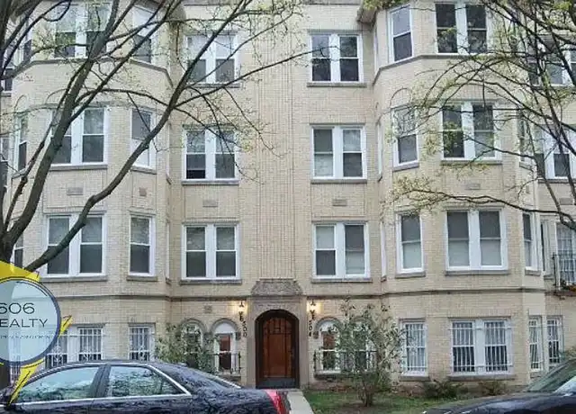 Property at West Ridge Renovated Apts! - 6504 N Washtenaw Ave, Chicago, IL, 60645, 2 beds, 2 baths, [object Object]