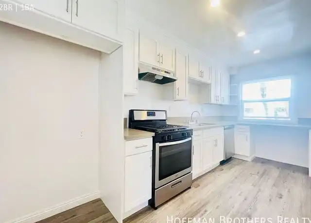 Property at 1625 Normandie Ave Unit 15, Los Angeles, CA, 90027, 2 beds, 1 bath, [object Object]