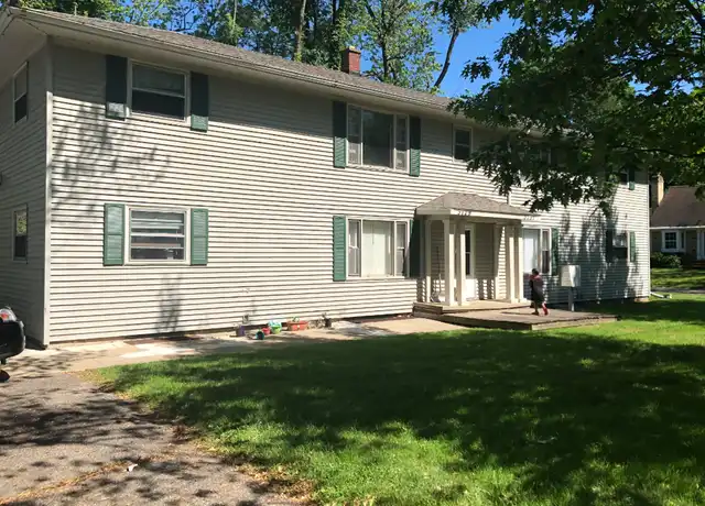 Property at 3729 Oakland Dr Unit 3, Kalamazoo, MI, 49008, 2 beds, 1 bath, [object Object]
