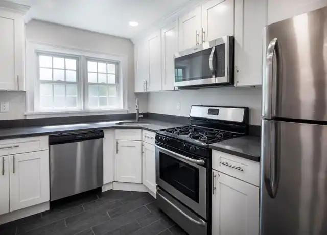 Property at 18 Engle St Unit 10U, Tenafly, NJ, 07670, 1 bed, 1 bath, [object Object]