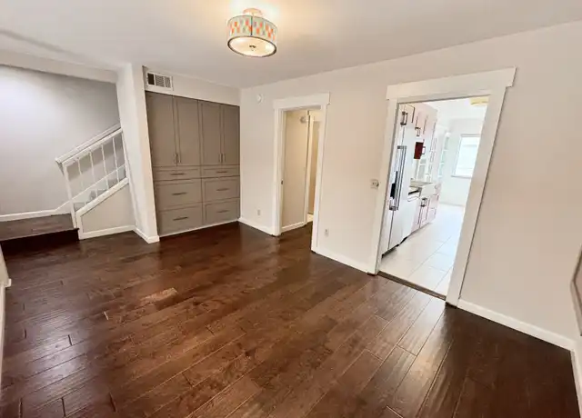 Property at 4341 Redwood Ave #4, Marina del Rey, CA, 90292, 3 beds, 3 baths, [object Object]