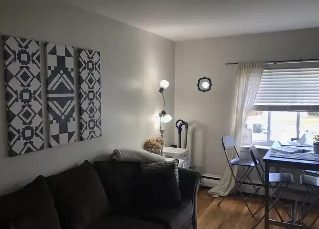 Property at 2012 Commonwealth Ave Unit 1E, Brighton, MA, 02135, 2 beds, 1 bath, [object Object]