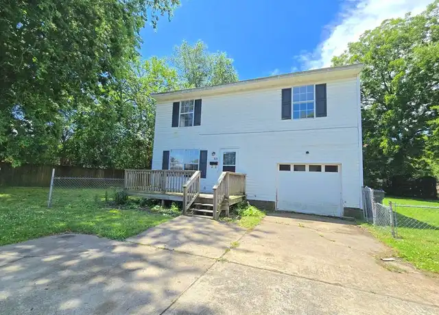 Property at 313 S Curry St, Hampton, VA, 23663, 5 beds, 2 baths, [object Object]