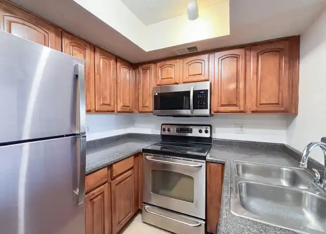 Property at 3601 W Tierra Buena Ln #240, Phoenix, AZ, 85053, 2 beds, 2 baths, [object Object]