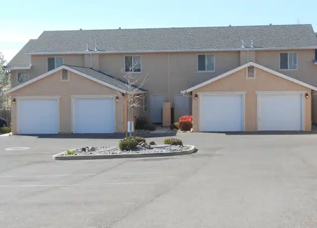 Property at 1100 Brandon Ct Unit 27, Redding, CA, 96003, 2 beds, 2.5 baths, [object Object]