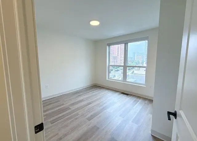 Photo of 2132 Stokes Blvd, Cleveland, OH 44106