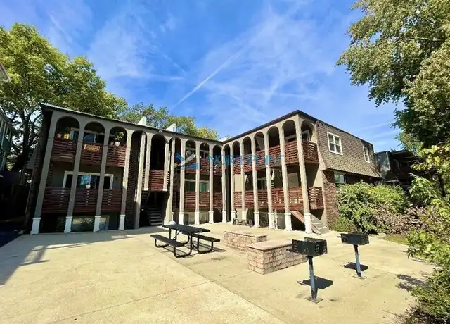 Property at 3710 Wyandotte St Unit 9, Kansas City, MO, 64111, 2 beds, 1 bath, [object Object]
