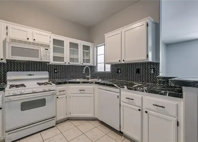 Property at 1300 S Arlington St #123, Las Vegas, NV, 89104, 2 beds, 2 baths, [object Object]