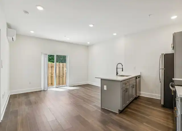 Property at 7620 Ridge Ave Unit 2, Philadelphia, PA, 19128, 1 bed, 1 bath, [object Object]