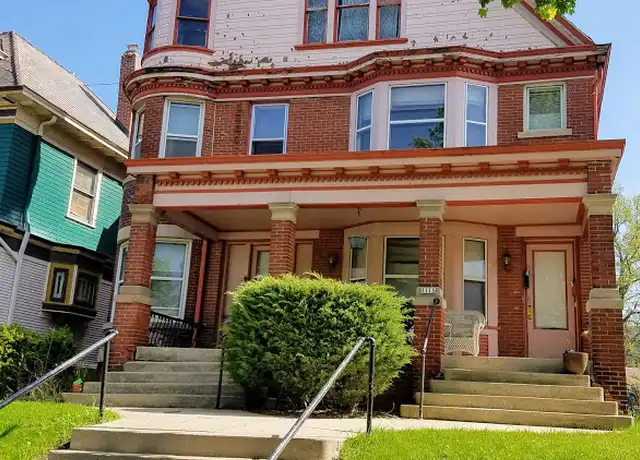 Property at 3113 W Mc Kinley Blvd Unit 2, Milwaukee, WI, 53208, 1 bed, 1 bath, [object Object]