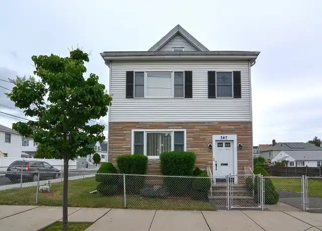 Property at 347 Park Ave Unit 2, Revere, MA, 02151, 4 beds, 1 bath, [object Object]