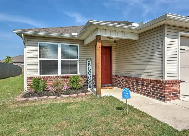 Property at 1221 S Ivory Bill Ln, Fayetteville, AR, 72701, 3 beds, 2 baths, [object Object]