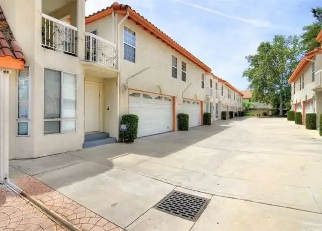 Property at 5731 Etiwanda Ave #6, Tarzana, CA, 91356, 3 beds, 2.5 baths, [object Object]