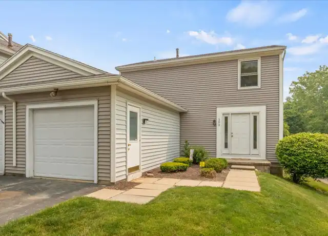 Property at 1020 Summitville Dr Unit 202, Webster, NY, 14580, 3 beds, 1.5 baths, [object Object]