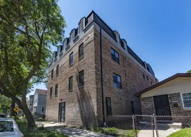 Property at 3132 S Lituanica Ave, Chicago, IL, 60608, 1 bed, 1 bath, [object Object]