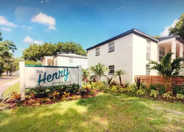 Property at The Henry Apartments - 603 N Dort St, Plant City, FL, 33563, 1 bed, 1 bath, [object Object]