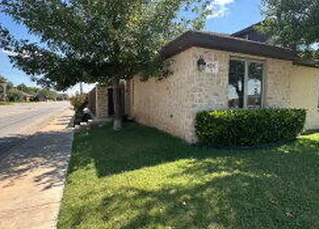 Property at 6101 73rd St, Lubbock, TX, 79424, 3 beds, 2 baths, [object Object]
