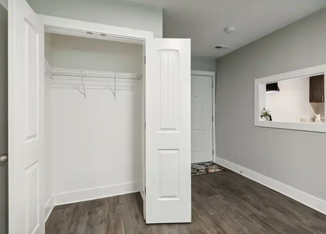 Property at Cityvue @5101 - 5101 Linbar Dr, Nashville, TN, 37211, 2 beds, 1 bath, [object Object]