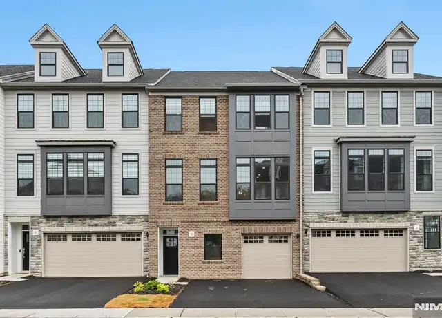 Property at 8 Cinnamon Dr, Upper Saddle River, NJ, 07458, 3 beds, 2.5 baths, [object Object]