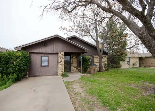 Property at 2922 N Oakes St, San Angelo, TX, 76903, 4 beds, 2 baths, [object Object]