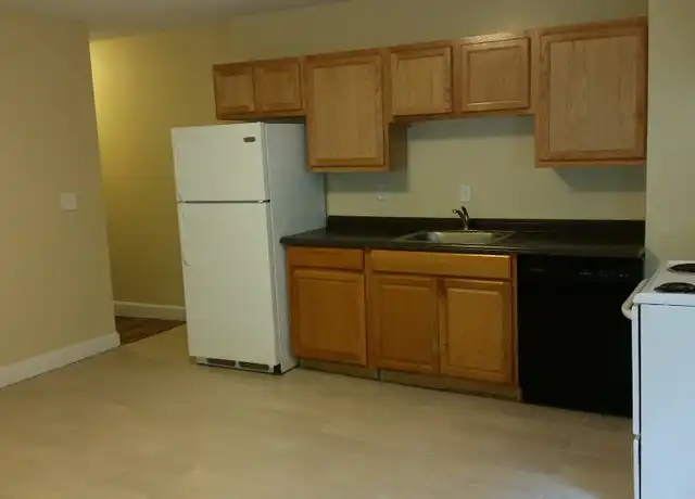 Property at 554 Milton St Unit 838, Cincinnati, OH, 45202, 1 bed, 1 bath, [object Object]