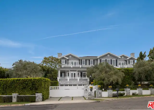 Property at 1495 Capri Dr, Pacific Palisades, CA, 90272, 6 beds, 9 baths, [object Object]