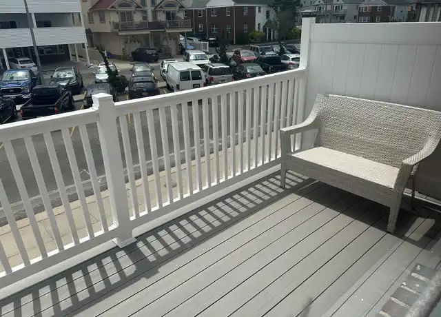 Property at 619 E Broadway Unit 4, Long Beach, NY, 11561, 1 bed, 1 bath, [object Object]