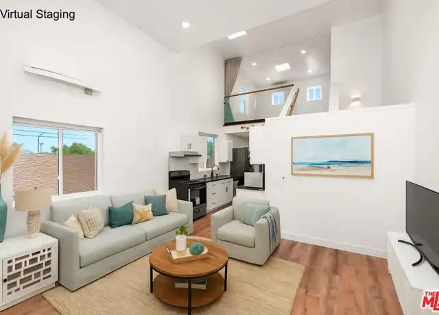 Property at 667 Brooks Ave #3, Venice, CA, 90291, 2 beds, 2 baths, [object Object]