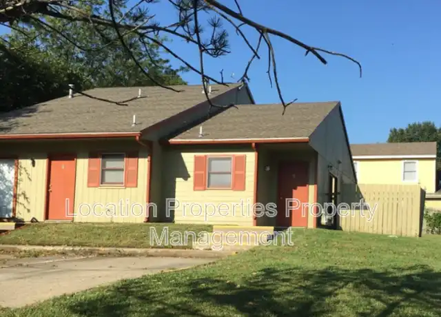 Property at 2815 Ridge Ct Unit B, Lawrence, KS, 66046, 2 beds, 1 bath, [object Object]