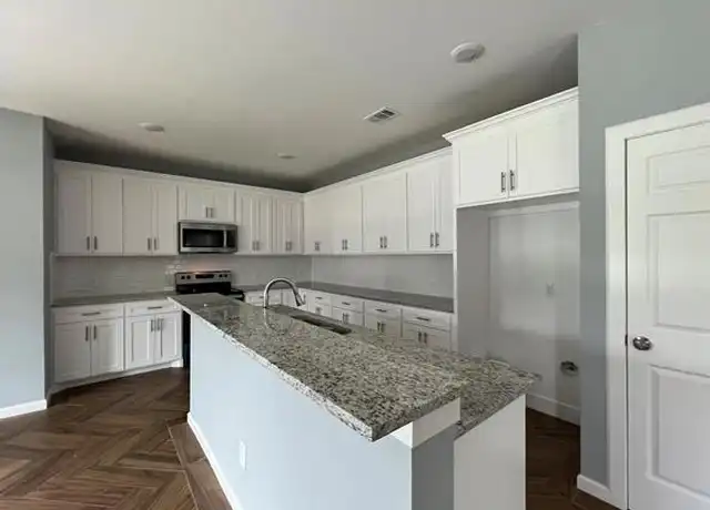 Property at 3502 Ryan Ave, Fort Worth, TX, 76110, 4 beds, 2 baths, [object Object]