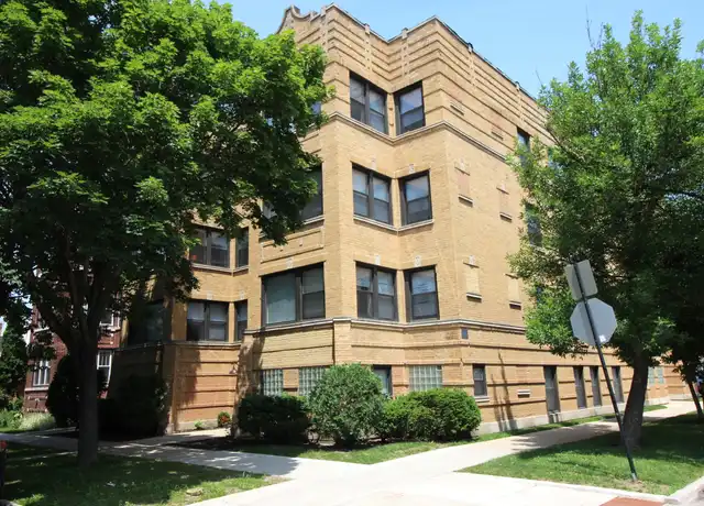 Property at 5001 N Sawyer Ave, Chicago, IL, 60625, 3 beds, 1 bath, [object Object]