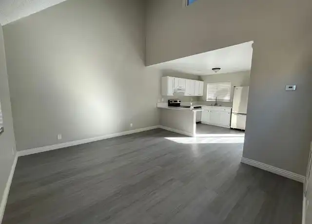 Property at 5237 Garden Ln Unit D, Las Vegas, NV, 89119, 1 bed, 1 bath, [object Object]
