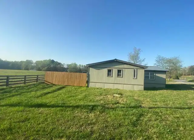 Property at 685 Couch Rd, Dawsonville, GA, 30534, 3 beds, 2 baths, [object Object]