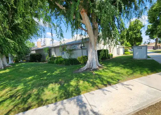 Property at 7004 N Half Moon Dr Unit B, Bakersfield, CA, 93309, 2 beds, 1 bath, [object Object]
