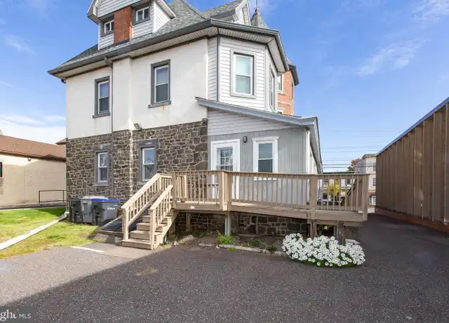 Property at 334 E Main St, Collegeville, PA, 19426, 1 bed, 1 bath, [object Object]