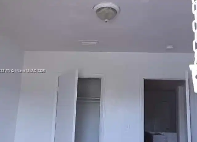 Property at 1414 NW 2nd Ave Unit 1, Florida City, FL, 33034, 2 beds, 1 bath, [object Object]