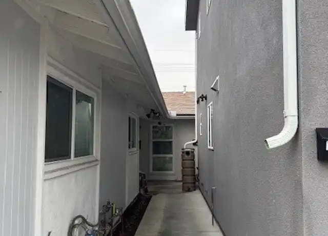 Property at 11608 Paso Robles Ave, Granada Hills, CA, 91344, 1 bed, 1 bath, [object Object]