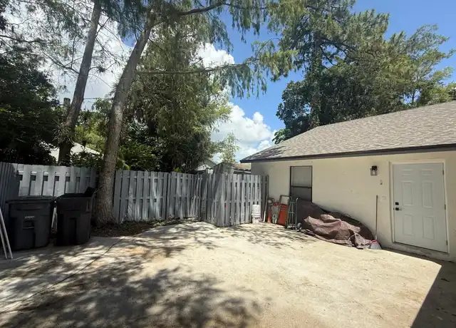 Property at 1577 Hawthorne Pl Unit 1577, Wellington, FL, 33414, 4 beds, 2 baths, [object Object]