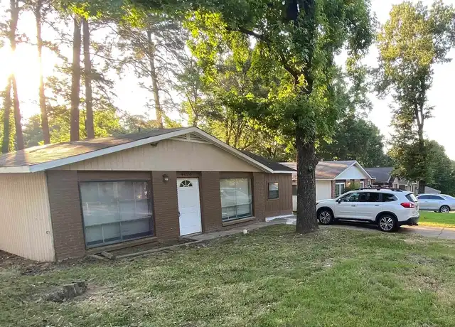 Property at 4018 Elam St, Little Rock, AR, 72204, 4 beds, 1 bath, [object Object]