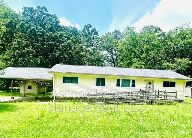 Property at 7835 Rosemary Cir, Chattanooga, TN, 37416, 4 beds, 1 bath, [object Object]