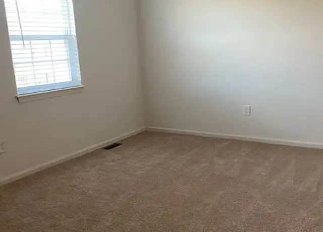 Photo of 1997 Eastwood Villa Ln, Virginia Beach, VA 23454
