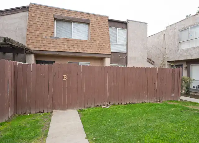 Property at 6001 Almendra Ave Unit B, Bakersfield, CA, 93309, 2 beds, 1 bath, [object Object]