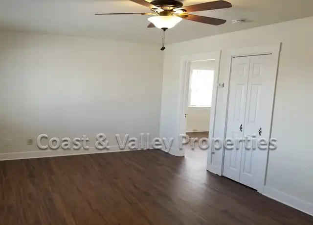 Property at 2 Villa St Unit 2 1/2 Villa Street, Salinas, CA 93901, Salinas, CA, 93901, 1 bed, 1 bath, [object Object]