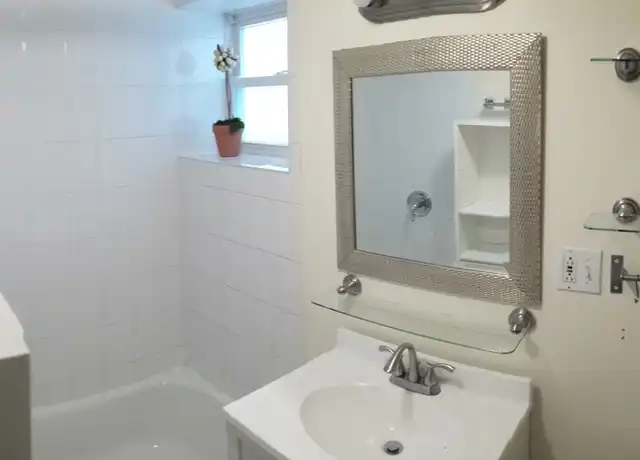 Property at 3720 W Agatite Ave, Chicago, IL, 60625, 1 bed, 1 bath, [object Object]
