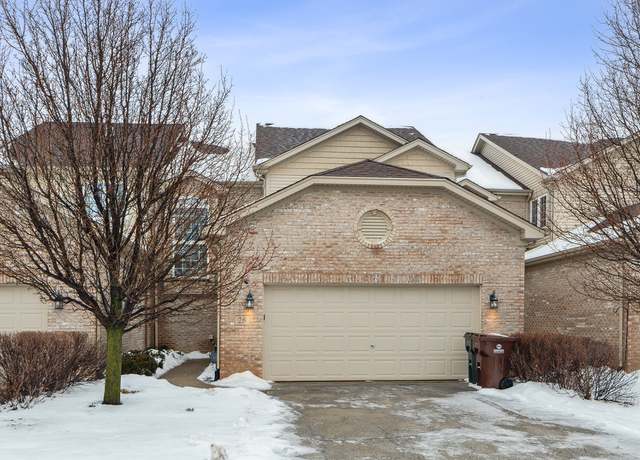 Photo of 28 Olympus Dr, Tinley Park, IL 60477