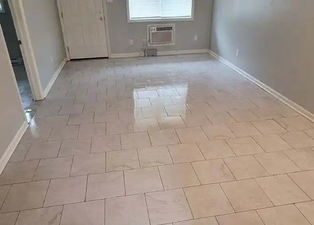 Property at 310 Greenbriar Rd Unit A, Greensboro, NC, 27455, 2 beds, 1 bath, [object Object]